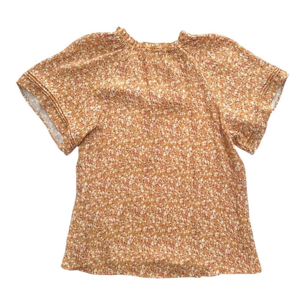 Wonderly Floral Yellow Top with Flutter Sleeves -size Large - Picture 2 of 5